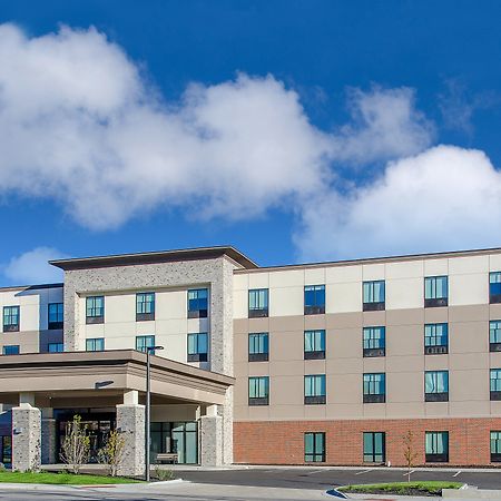 Holiday Inn Express & Suites - Atchison By Ihg Dış mekan fotoğraf